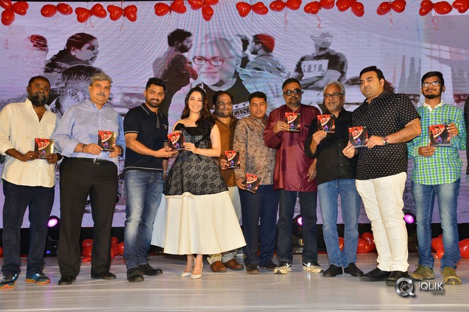 Naa-Nuvve-Movie-Audio-Launch-Photos